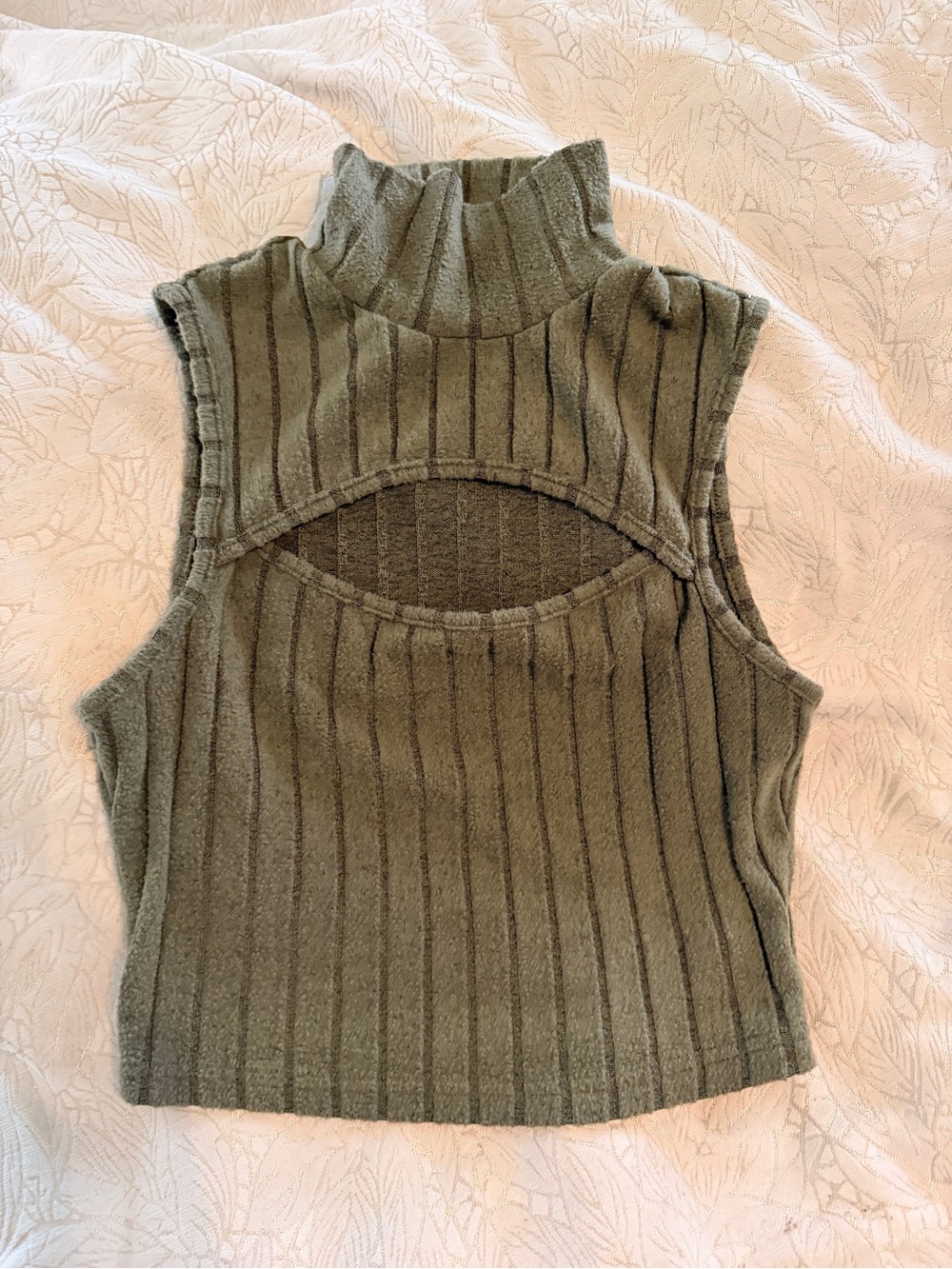 SHEIN Olive Green Ribbed Mock Neck Sweater Top with Cutout